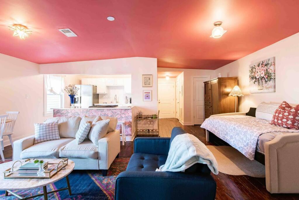 Blush And Bashful Germantown Two Bedroom Apartment Луїсвілл Екстер'єр фото